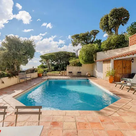 Villa 10p Vue Grande Piscine Et Dependance La Londe-les-Maures